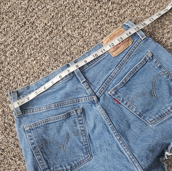 Levi's 501 Button Fly Jean Shorts Size 29 - Picture 5 of 5